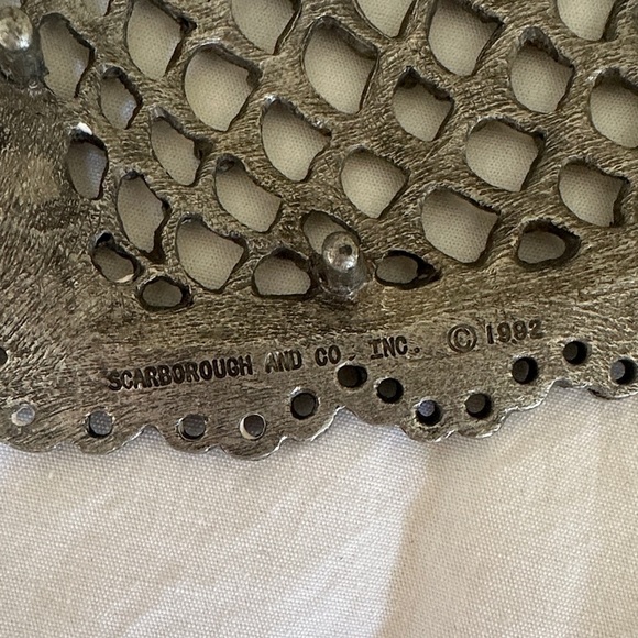 Pewter Heart Glass Potpourri Jar - Picture 5 of 5